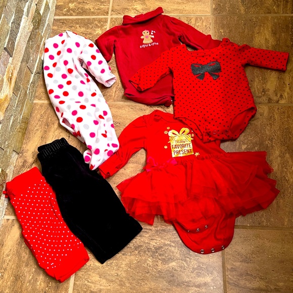 Christmas Bundle 3-6 Months - Picture 1 of 10